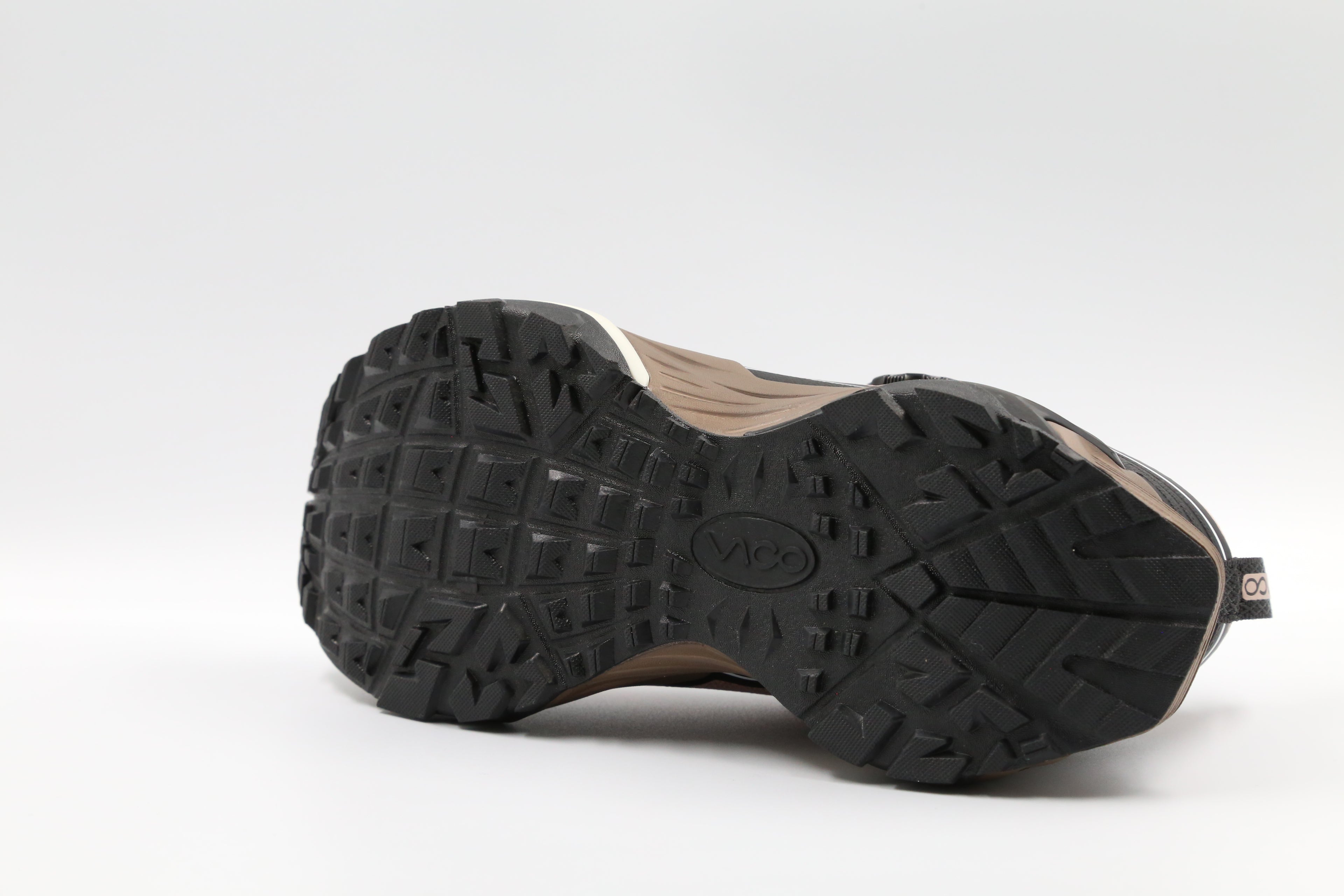 WOMEN SNEAKERS DIAL SYSTEM