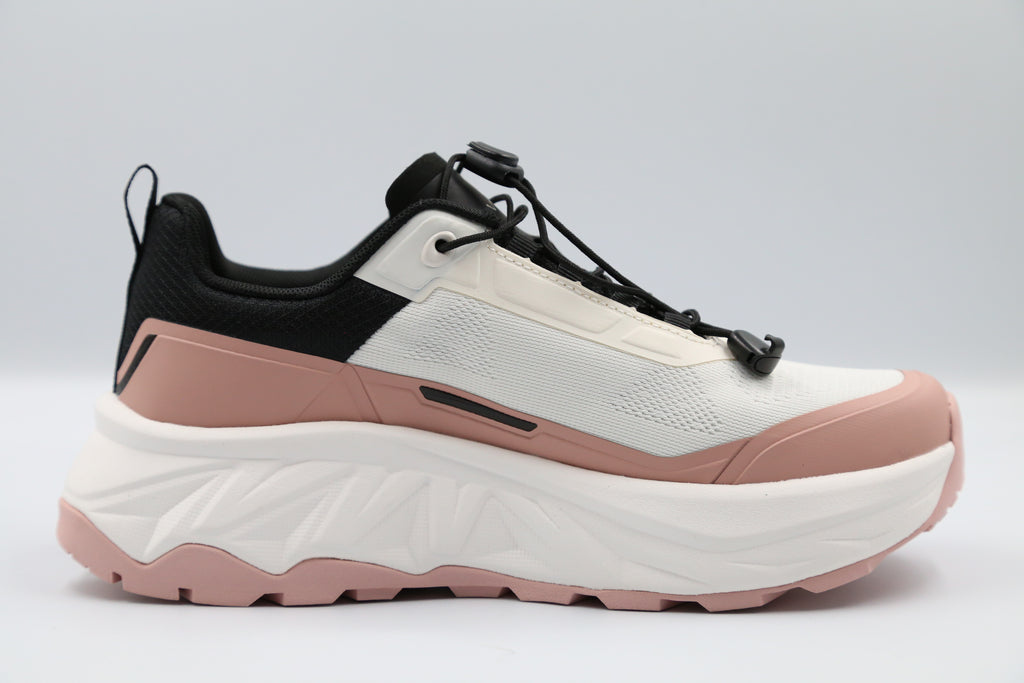 WOMEN SIGNATURE SNEAKER