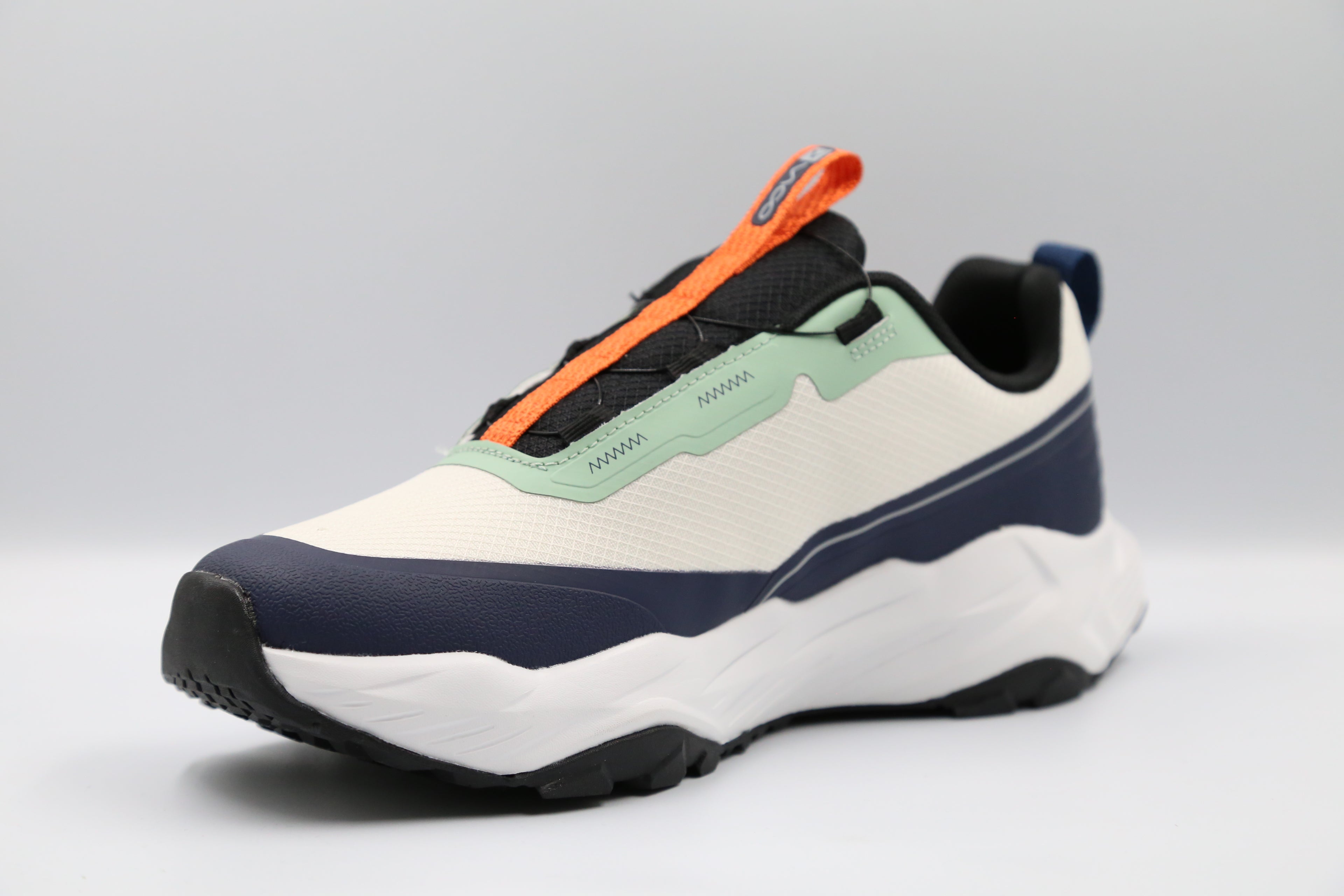 MEN RETRO SNEAKERS