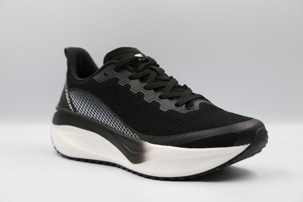 MEN RUNNING VICO
