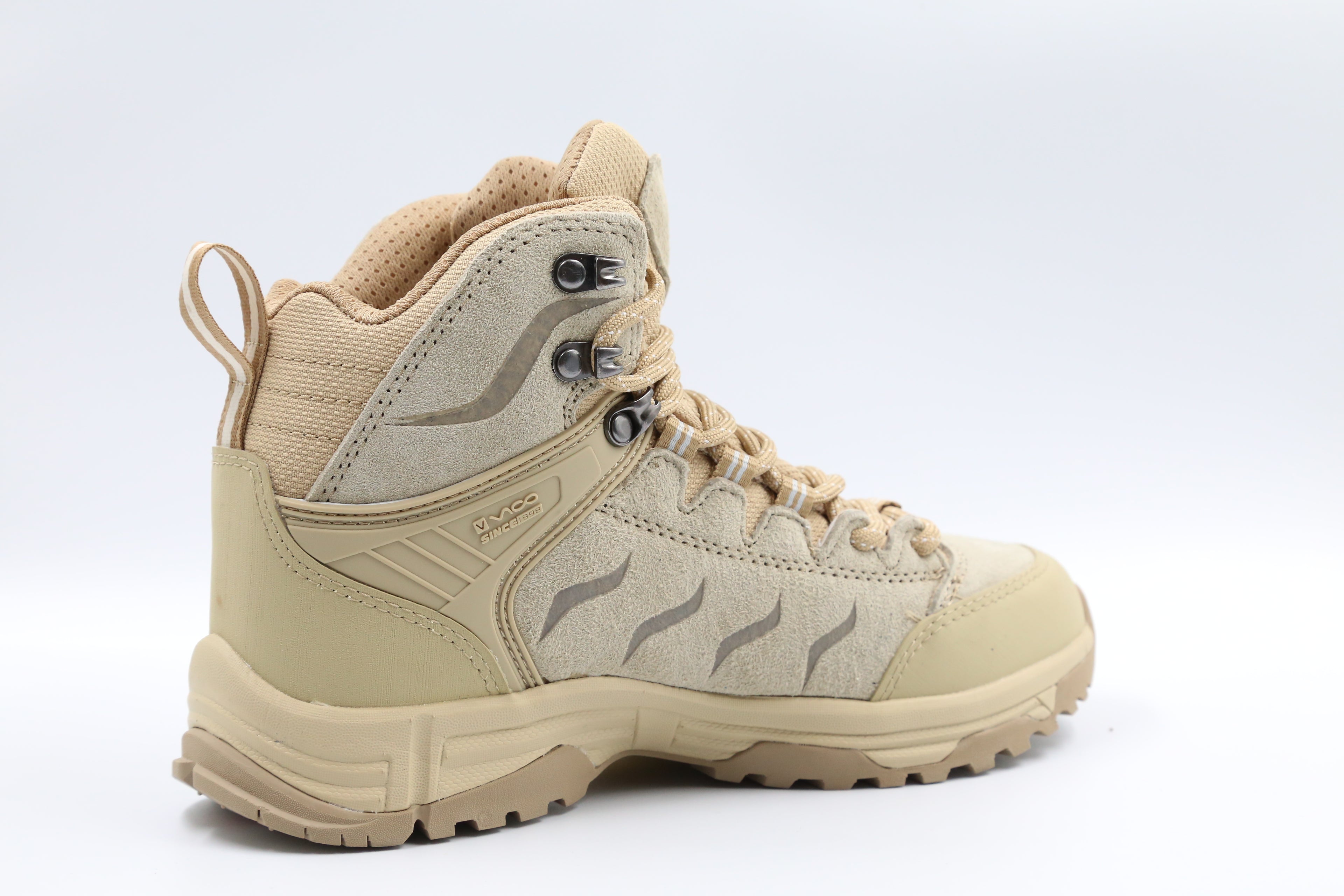WOMEN MOUNTAINS BOOT