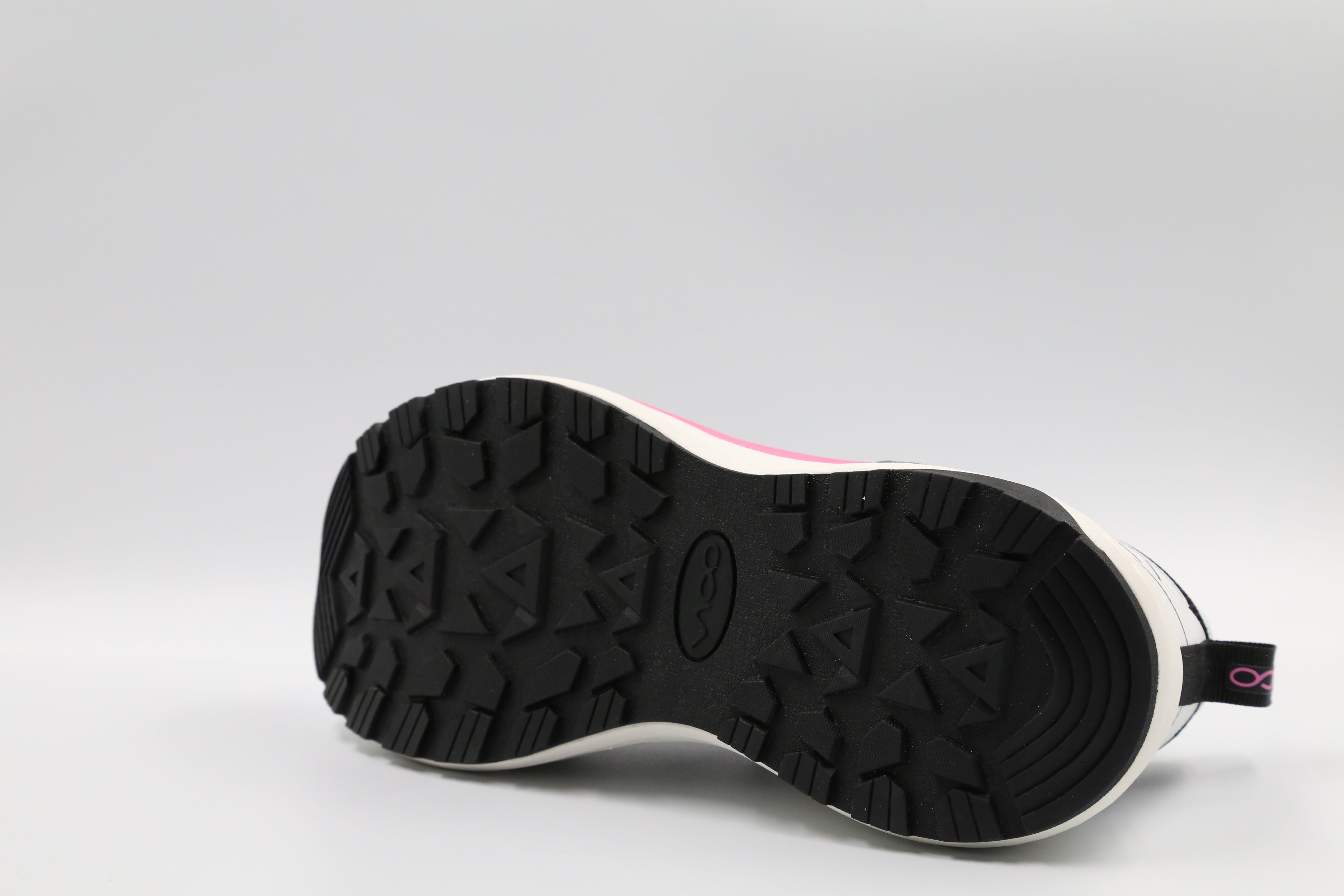 WOMEN SNEAKERS F5