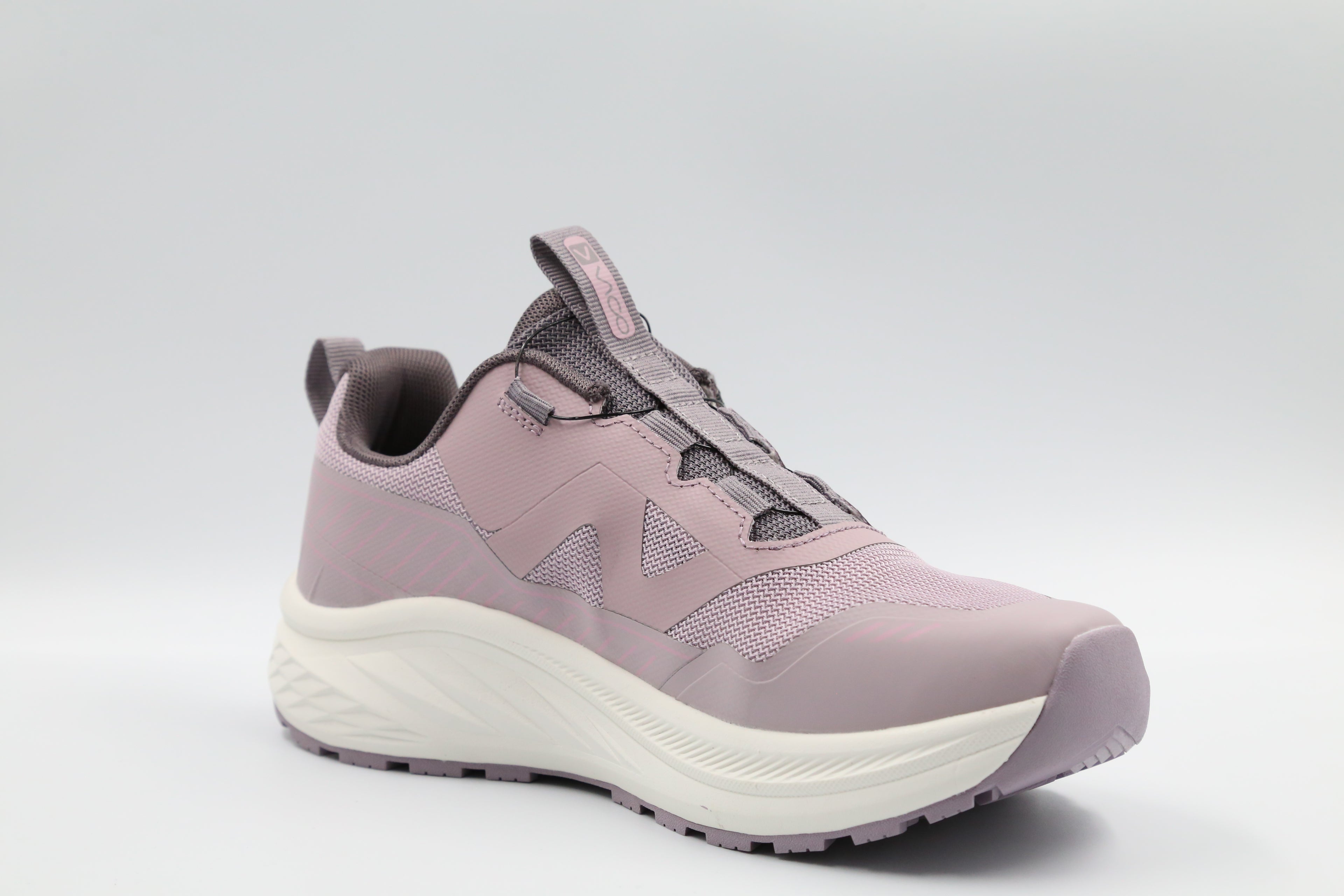 WOMEN SNEAKERS F7