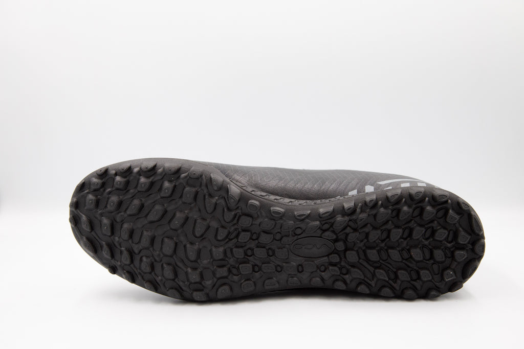 MEN FOOTBALL SHOES