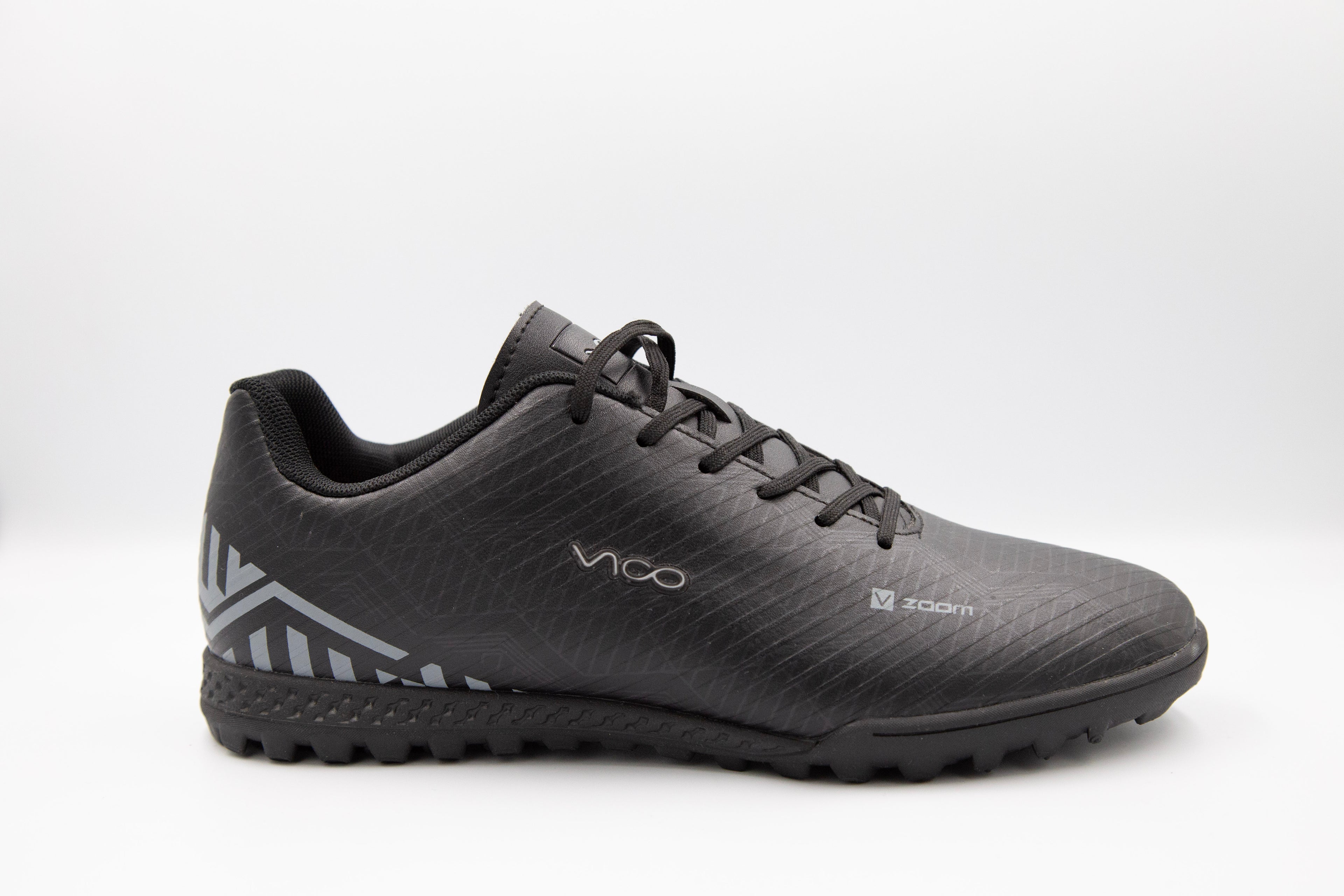 MEN FOOTBALL SHOES