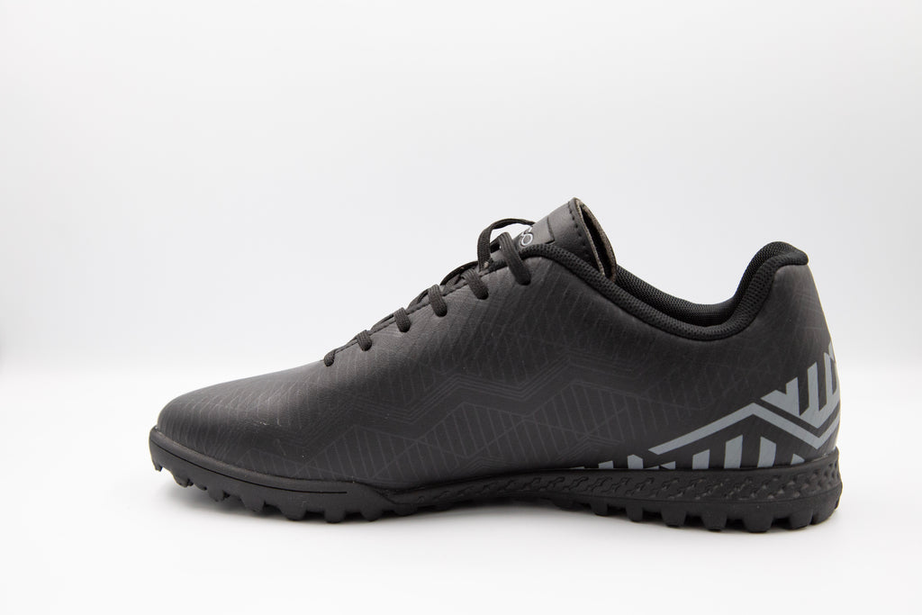 MEN FOOTBALL SHOES