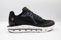 MEN RUNNING SHOES