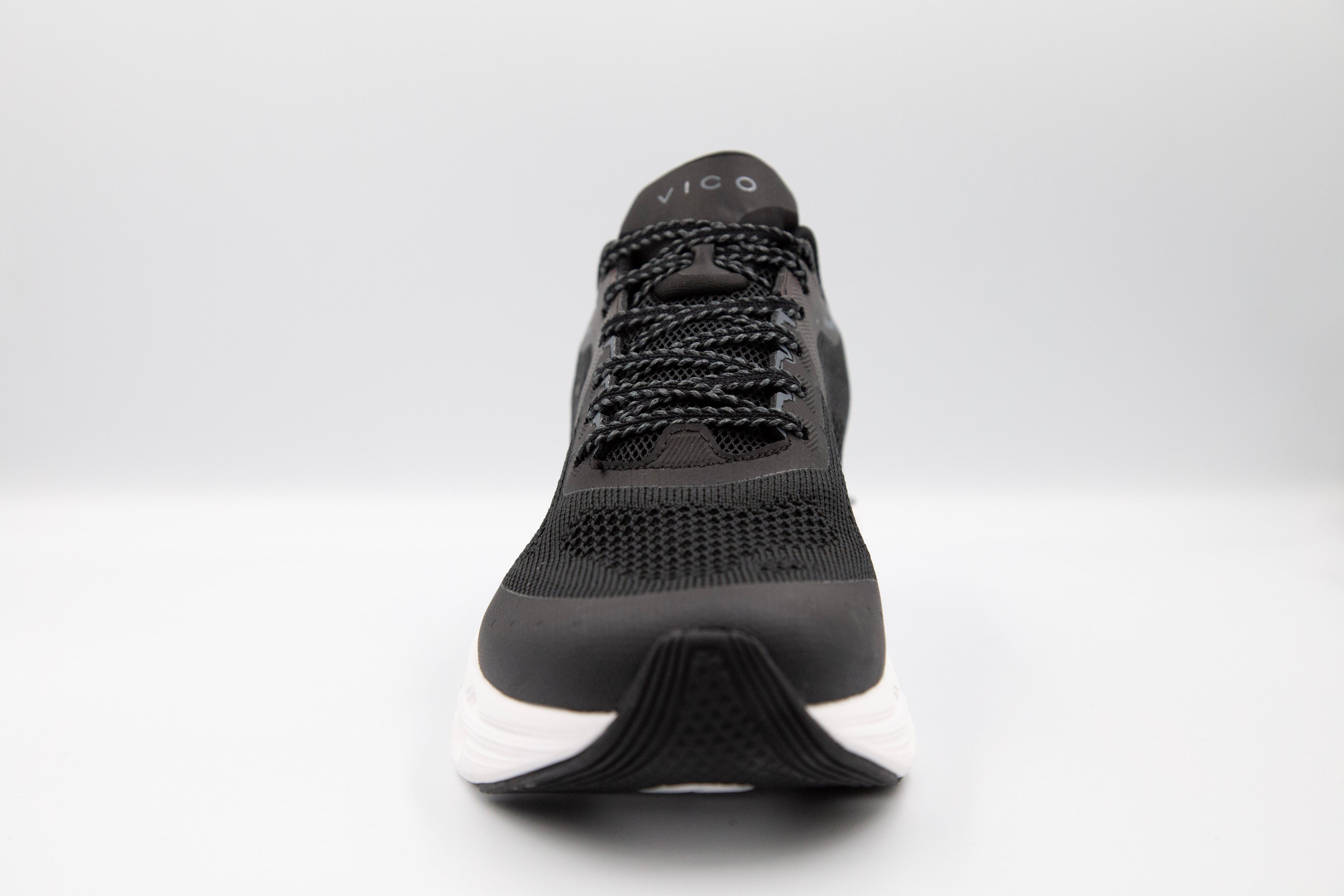 MEN RUNNING SHOES